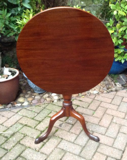 MAHOGANY TILT TOP TRIPOD TABLE - ADDITIONAL PHOTO 1