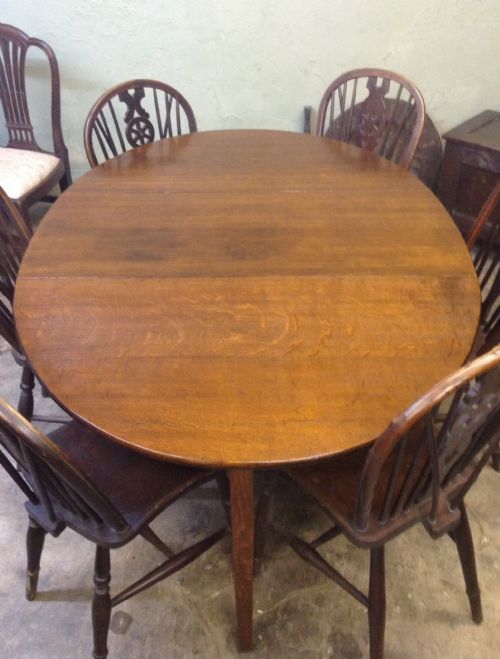 GEORGIAN OAK DINING TABLE - ADDITIONAL PHOTO 2