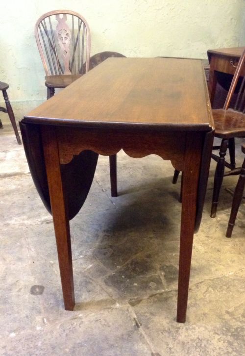 GEORGIAN OAK DINING TABLE - ADDITIONAL PHOTO 3