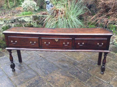 fantastic georgian oak dresser base - CATEGORY: ANTIQUE SIDEBOARDS - DATED 1750