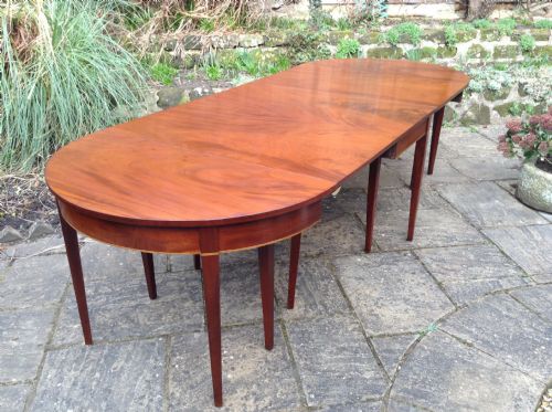 MAGNIFICENT GEORGIAN TEN SEATER DINING TABLE - ADDITIONAL PHOTO 1