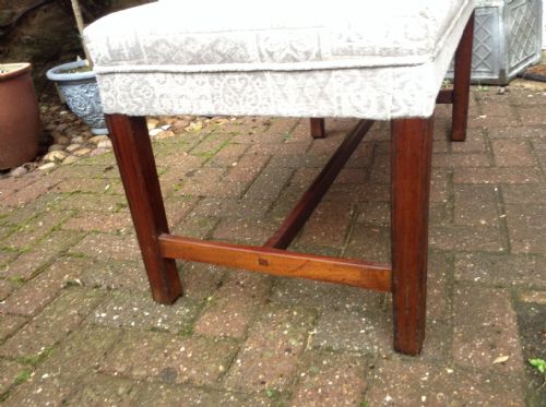 LARGE MAHOGANY STOOL OR COFFEE TABLE - ADDITIONAL PHOTO 3