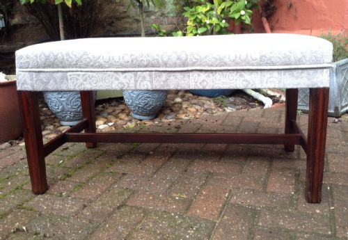 LARGE MAHOGANY STOOL OR COFFEE TABLE - ADDITIONAL PHOTO 4