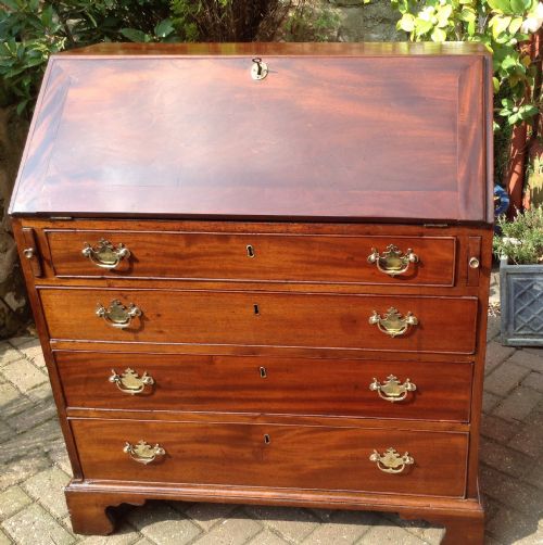 GEORGIAN MAHOGANY BUREAU - ADDITIONAL PHOTO 2