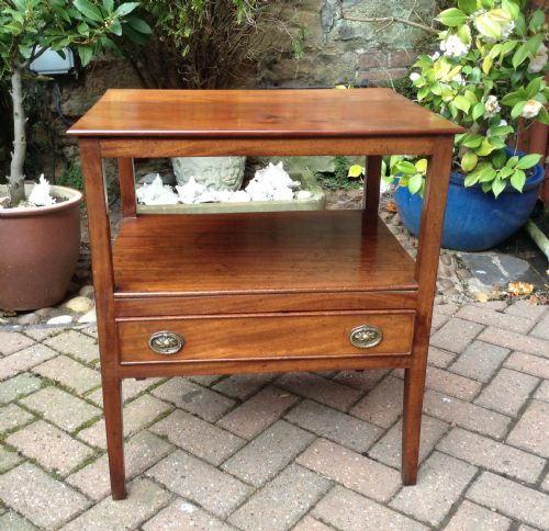georgian 2 tier mahogany table ideal for a tv - CATEGORY: ANTIQUE TABLES - DATED 1800