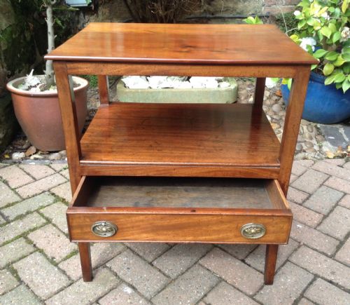 GEORGIAN 2 TIER MAHOGANY TABLE IDEAL FOR A TV - ADDITIONAL PHOTO 2