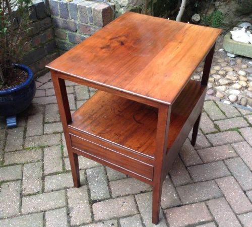 GEORGIAN 2 TIER MAHOGANY TABLE IDEAL FOR A TV - ADDITIONAL PHOTO 4