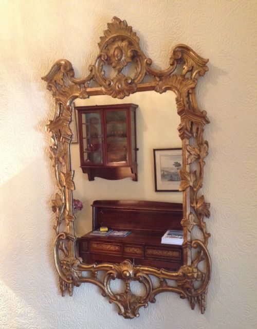 LARGE GILTWOOD CHIPPENDALE STYLE WALL MIRROR - ADDITIONAL PHOTO 3