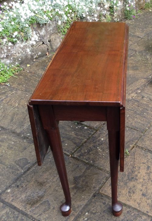 SMALL GEORGIAN MAHOGANY DINING TABLE - ADDITIONAL PHOTO 4