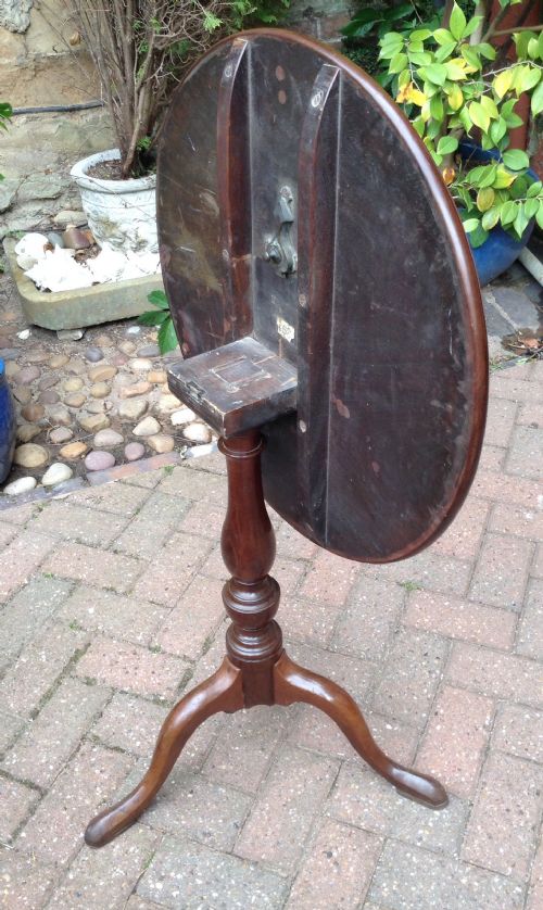 SMALL GEORGIAN TRIPOD TABLE - ADDITIONAL PHOTO 2