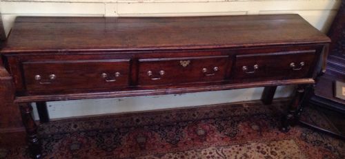 FANTASTIC GEORGIAN OAK DRESSER BASE - ADDITIONAL PHOTO 9