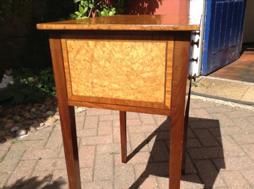 A VERY RARE BIRD'S EYE MAPLE SHERATON PERIOD WORK TABLE - ADDITIONAL PHOTO 5