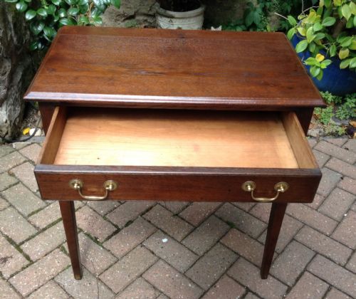 GEORGIAN OAK SIDE TABLE - ADDITIONAL PHOTO 3