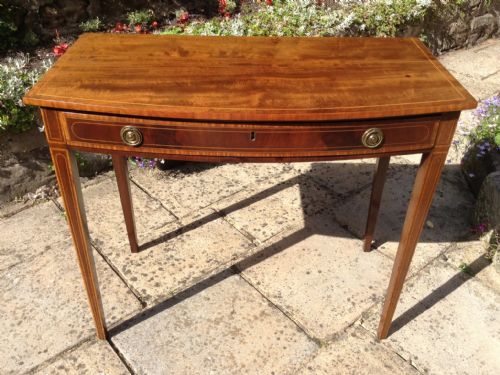 inlaid bow front side table - CATEGORY: ANTIQUE TABLES - DATED EDWARDIAN