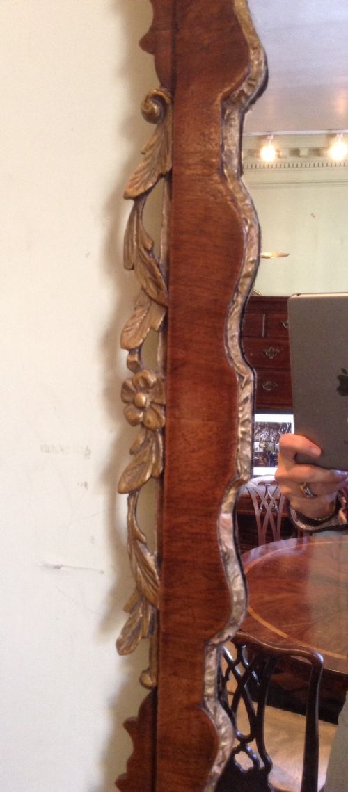 MAHOGANY AND PARCEL GILT FRET MIRROR - ADDITIONAL PHOTO 3