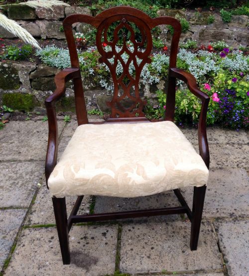 GEORGIAN CHIPPENDALE PERIOD ARMCHAIR OR ELBOW CHAIR - ADDITIONAL PHOTO 2