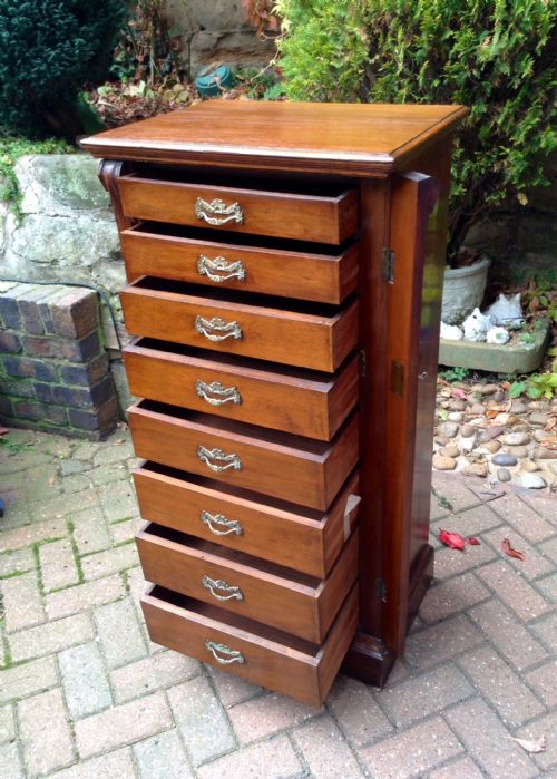 WALNUT WELLINGTON CHEST - ADDITIONAL PHOTO 1
