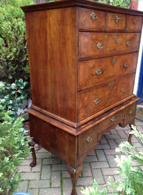 LATE 17TH CENTURY WALNUT CHEST ON STAND - ADDITIONAL PHOTO 6
