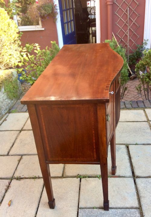 MAHOGANY SIDEBOARD - ADDITIONAL PHOTO 3