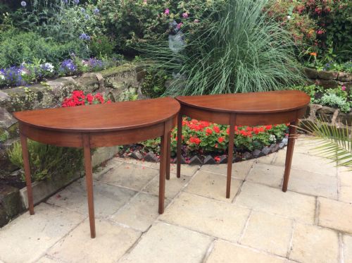 PAIR OF LATE GEORGIAN MAHOGANY DEMILUNE CONSOLE TABLES - ADDITIONAL PHOTO 3