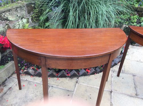 PAIR OF LATE GEORGIAN MAHOGANY DEMILUNE CONSOLE TABLES - ADDITIONAL PHOTO 4