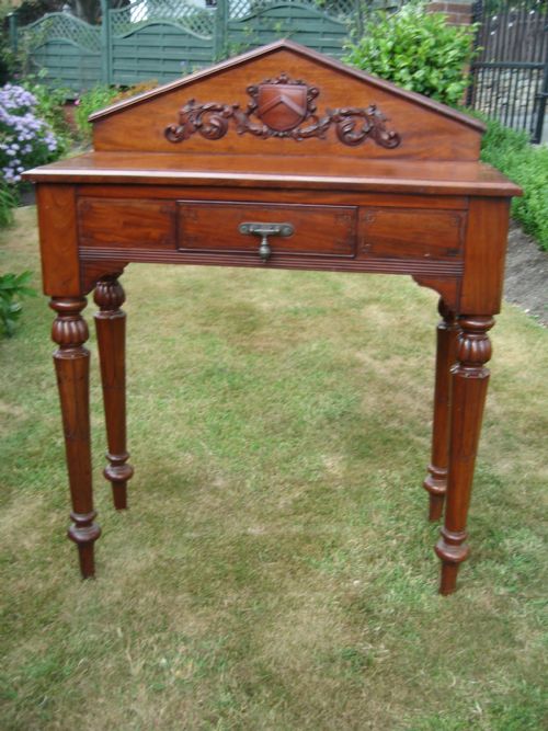 Victorian Mahogany Side Table