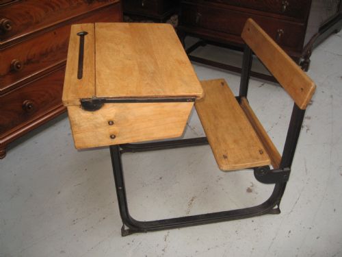 Childs Old School Desk