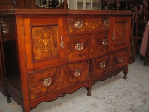 Late Victorian Walnut and Burr Walnut Sideboard Dresser
