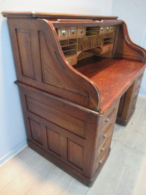 LARGE OAK ROLL TOP DESK - ADDITIONAL PHOTO 3