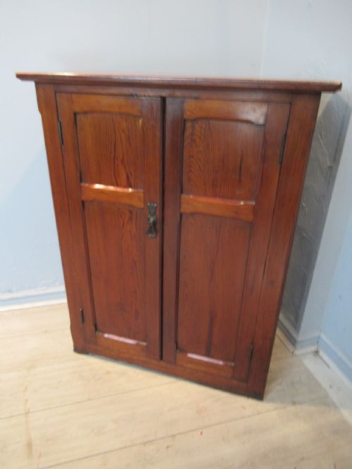 Late Victorian Small Pitch Pine Cupboard