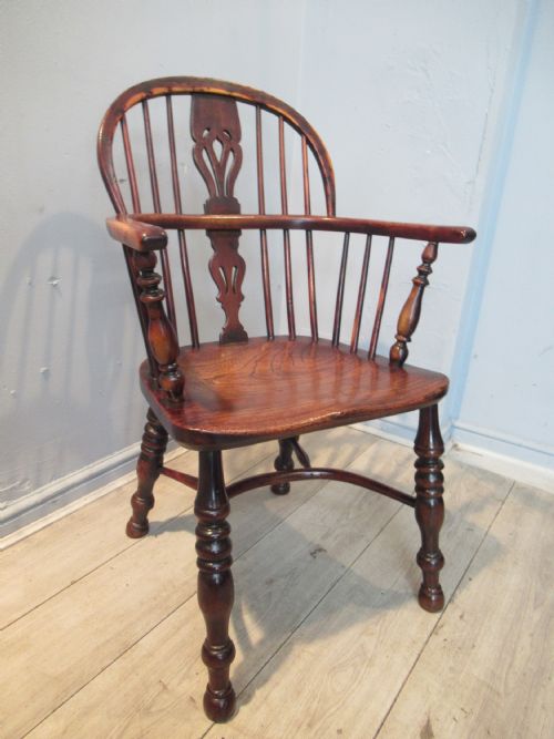 Good  Yew Wood Low Back Windsor Arm Chair