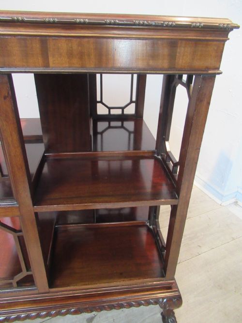 CHIPPENDALE STYLE MAHOGANY REVOLVING BOOKCASE - ADDITIONAL PHOTO 4