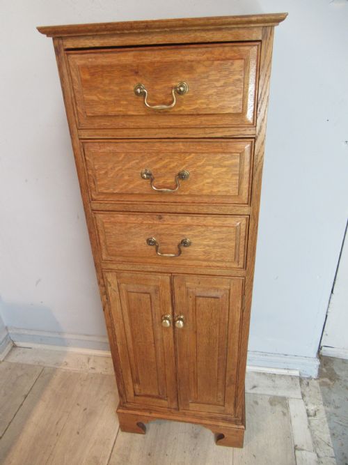 Slim Size Oak  Linen Fold   Chest /Cupboard