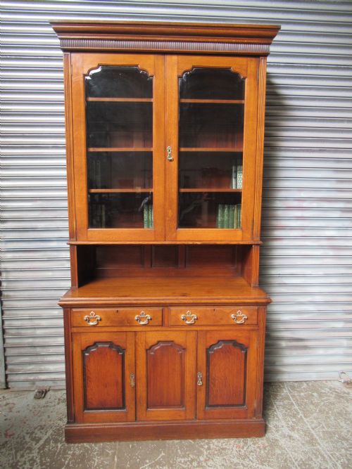 Late Victorian Oak Cupboard Bookcase