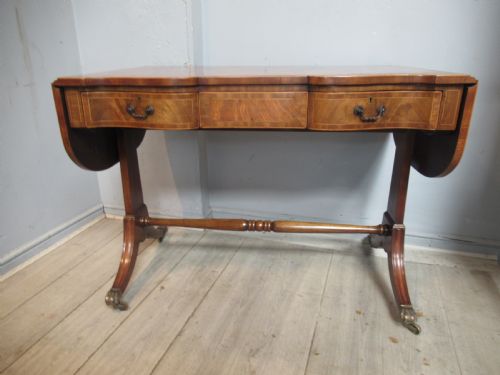 Georgian  Style Mahogany  Drop Leaf Sofa / Side Table