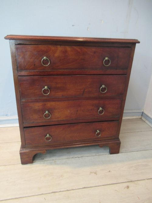 Small Size Antique    Georgian Period   Mahogany  Chest of Drawers