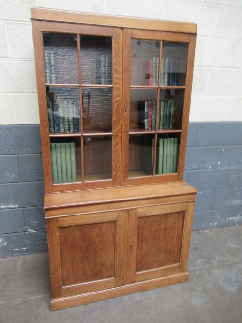 Oak  Cupboard /  Bookcase
