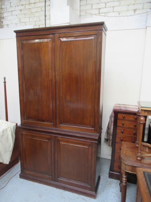 Large Late Victorian Mahogany Cupboard