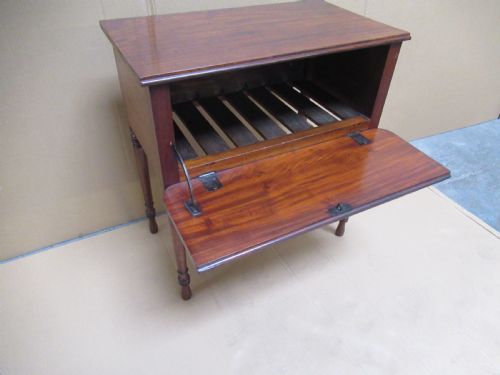 UNUSUAL VICTORIAN DROP FLAP STORAGE TABLE - ADDITIONAL PHOTO 8