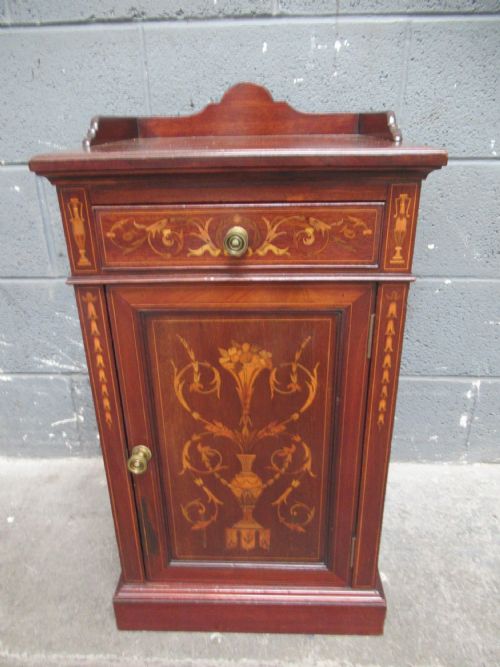 Edwardian Mahogany Bed Side Cabinet