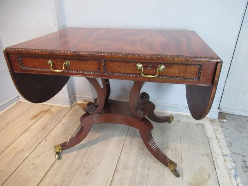 EARLY 19TH CENTURY MAHOGANY SOFA TABLE - ADDITIONAL PHOTO 1
