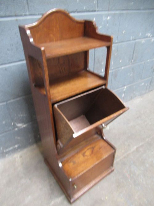 UNUSUAL OAK 1920S MAGAZINE RACK AND FOLDING READING TABLE - ADDITIONAL PHOTO 6