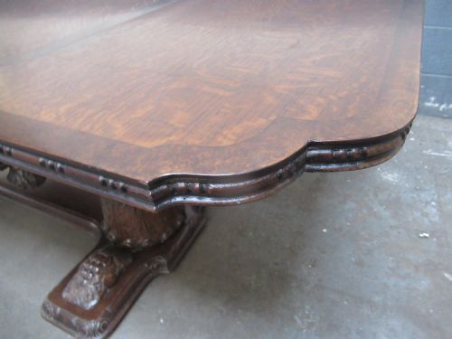 LARGE OAK EXTENDING DINING TABLE - ADDITIONAL PHOTO 7