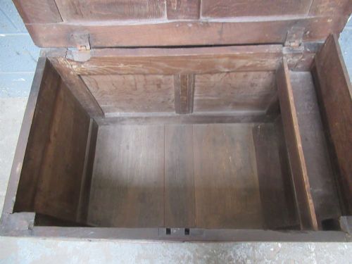 SMALL SIZE 18TH CENTURY OAK KIST - ADDITIONAL PHOTO 2