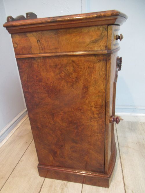 GOOD VICTORIAN BURR WALNUT CABINET - ADDITIONAL PHOTO 3