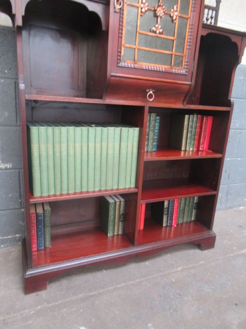LATE VICTORIAN MAHOGANY BOOKCASE BY LAMBS OF MANCHESTER - ADDITIONAL PHOTO 2
