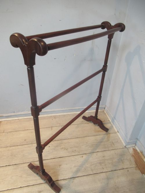 LARGE VICTORIAN PERIOD MAHOGANY TOWEL RAIL - ADDITIONAL PHOTO 7