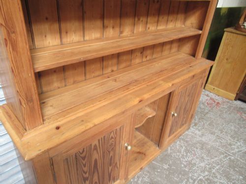 LARGE VICTORIAN PITCH PINE DRESSER 1880S - ADDITIONAL PHOTO 12
