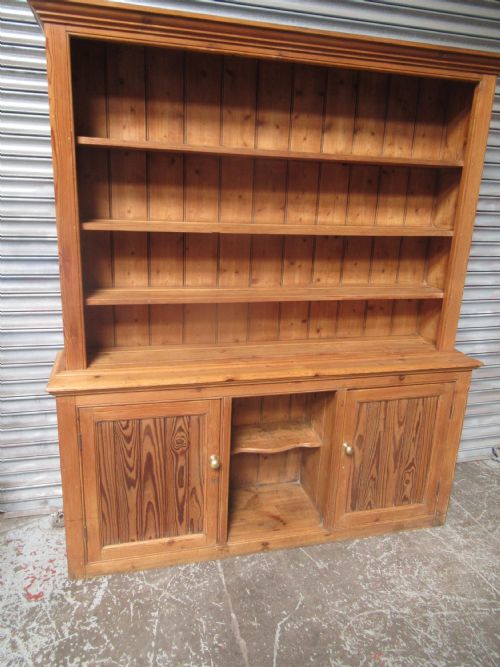 LARGE VICTORIAN PITCH PINE DRESSER 1880S - ADDITIONAL PHOTO 13