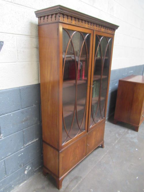 TALL MAHOGANY TWO DOOR GLASS BOOKCASE - ADDITIONAL PHOTO 1